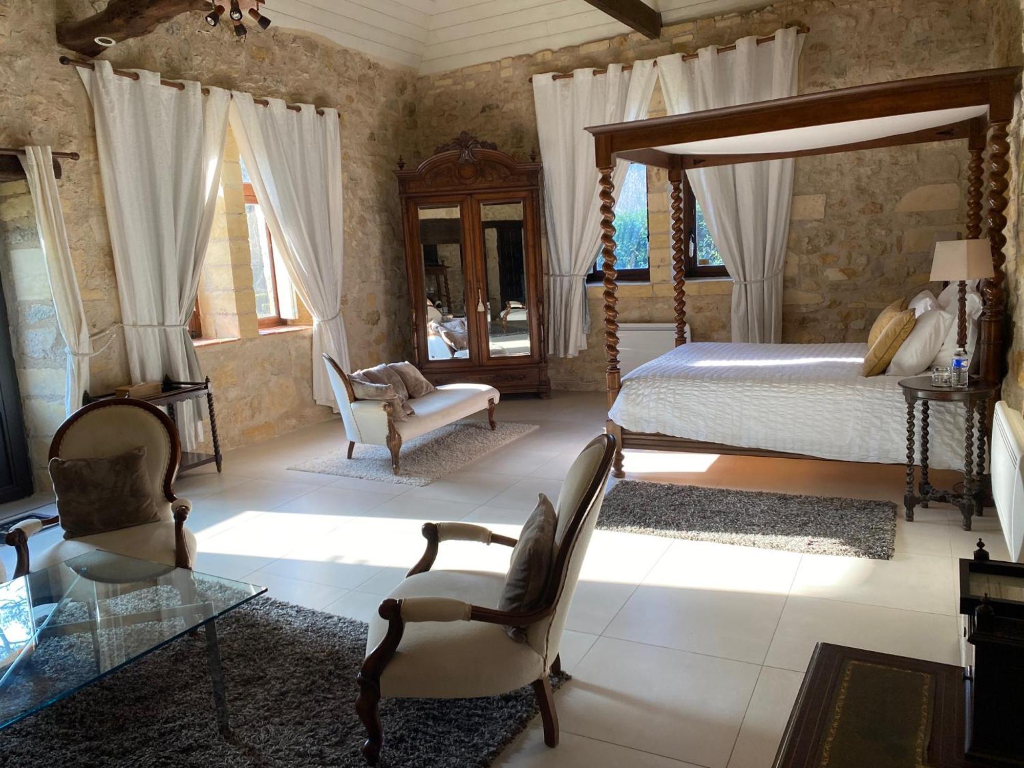 Manoir La Barriere - Lot Bed and Breakfast Le Vigan  Exteriör bild